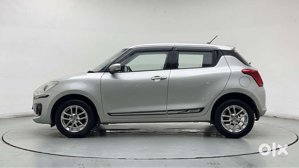 Maruti Suzuki Swift 1.3 Zxi, 2020, Petrol