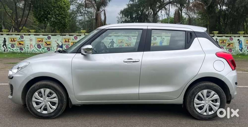 Maruti Suzuki Swift Vxi, 2022, Petrol