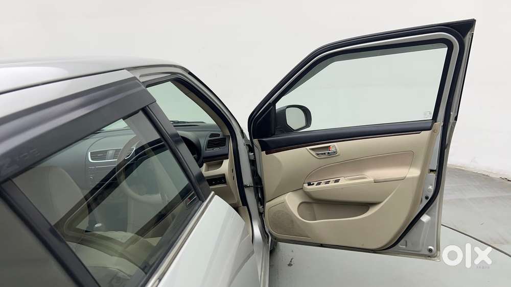 Maruti Suzuki Swift Dzire 1.3 Vxi, 2015, Petrol