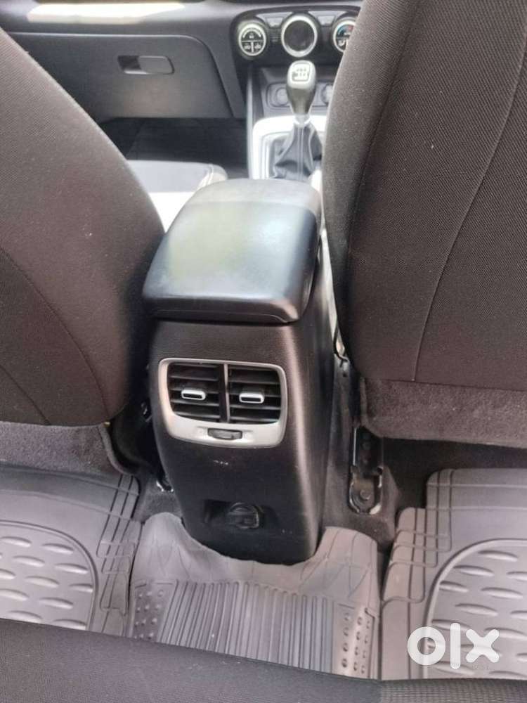 Hyundai Venue Sx Mt, 2020, Petrol