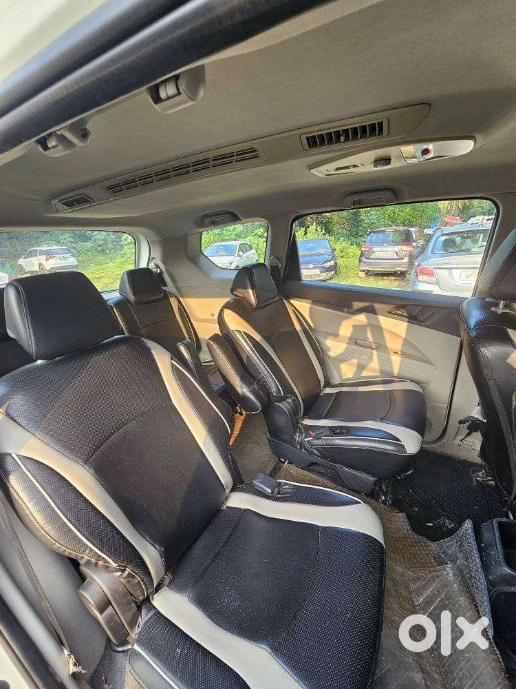 Mahindra Marazzo 1.5 M6 Plus 7 Str, 2019, Diesel