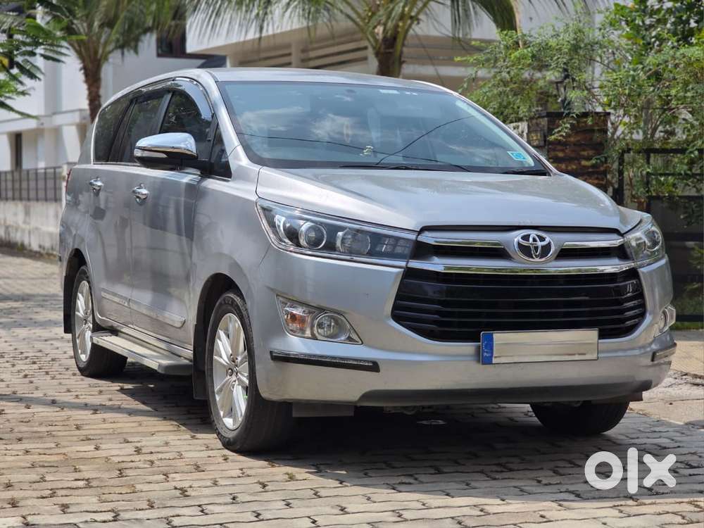 Toyota Innova Crysta 2.4 Zx Mt, 2016, Petrol