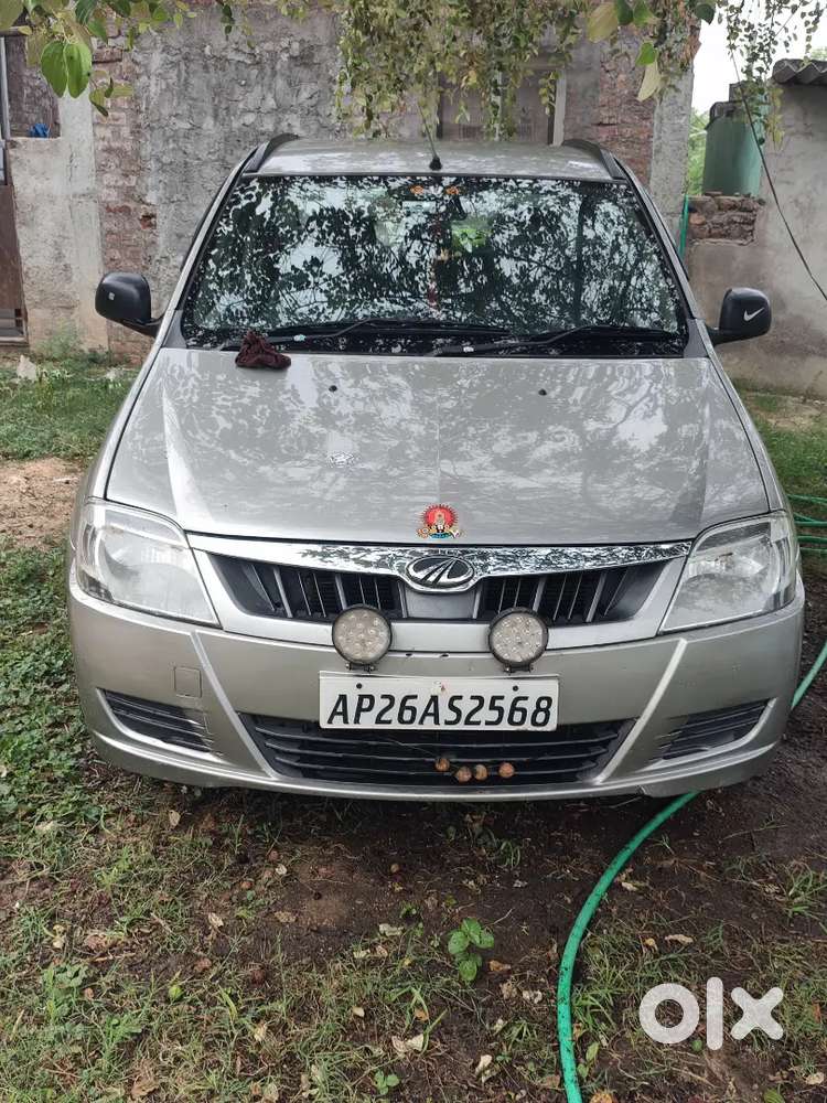 Mahindra Verito 1.5 D2 2012