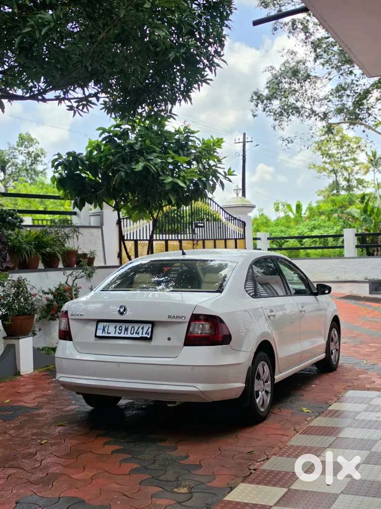 2021 Single Owned Skoda Rapid Tsi Turbo Petrol Under Company Warranty