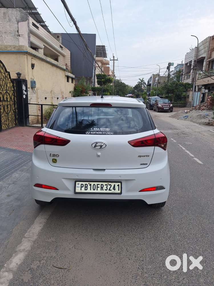 Hyundai Elite I20 Sportz Plus Cvt, 2016, Petrol