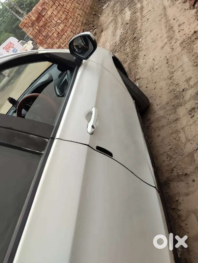 2016 Tata Tiago Xz Opt