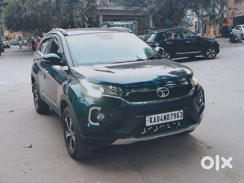 Tata Nexon 1.5 Revotorq Xza Plus S Amt, 2023, Petrol