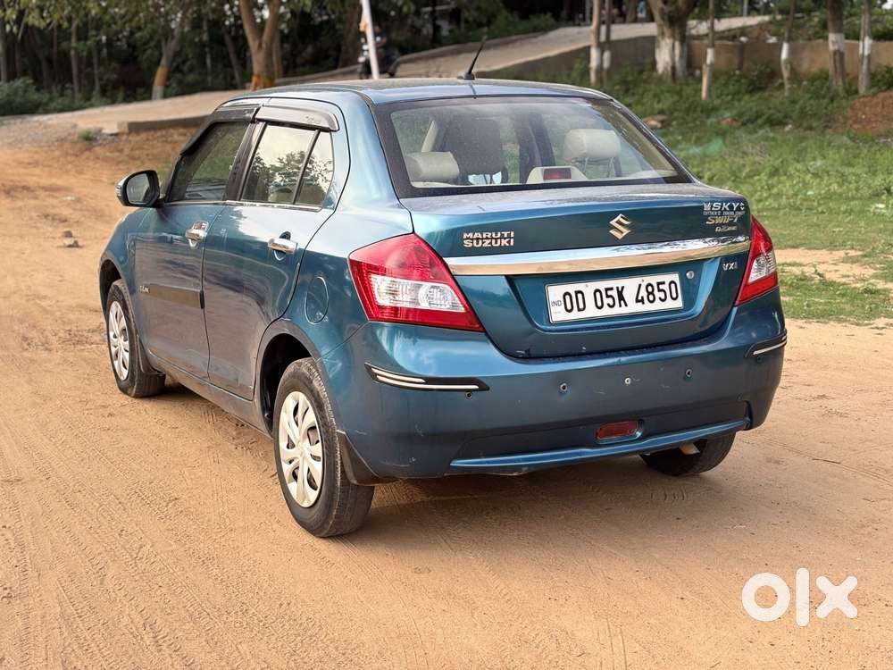 Maruti Suzuki Swift Dzire Vxi Optional, 2014, Petrol