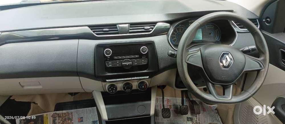 Renault Triber Rxl, 2021, Petrol