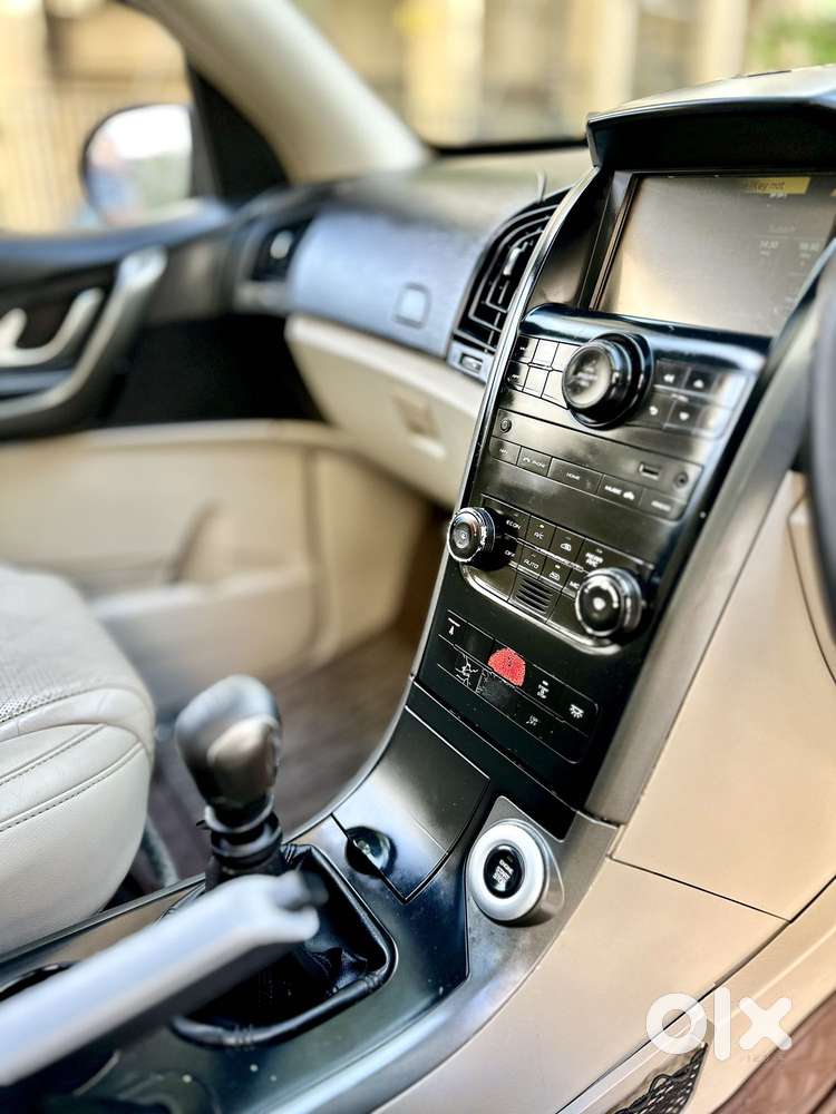 Mahindra Xuv500 W10 Awd, 2015, Diesel