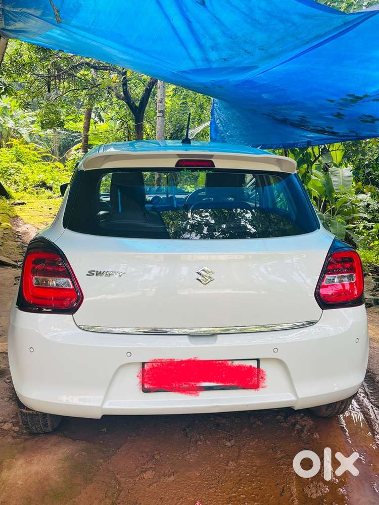 Maruti Swift Petrol 2023