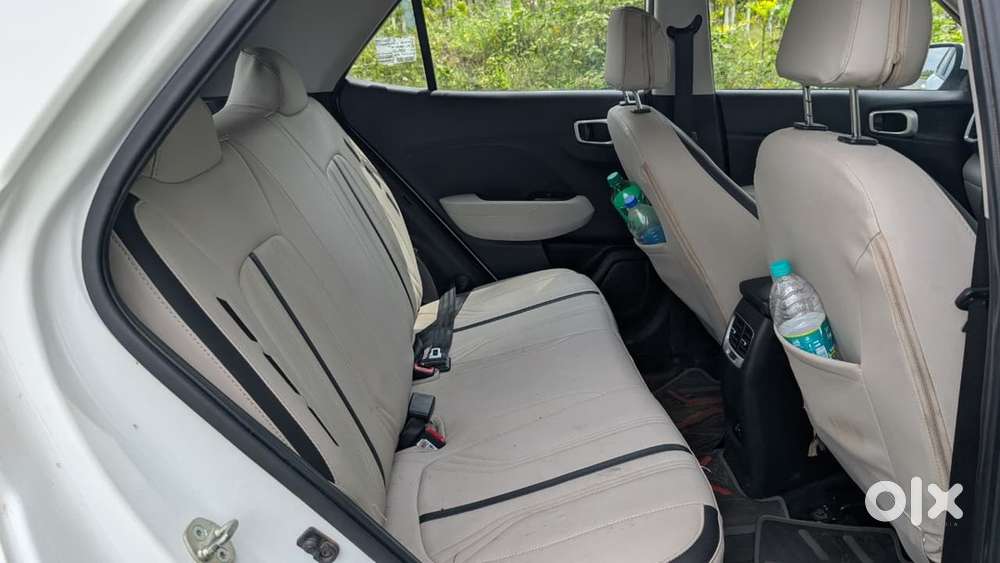 Hyundai Venue Petrol 2023