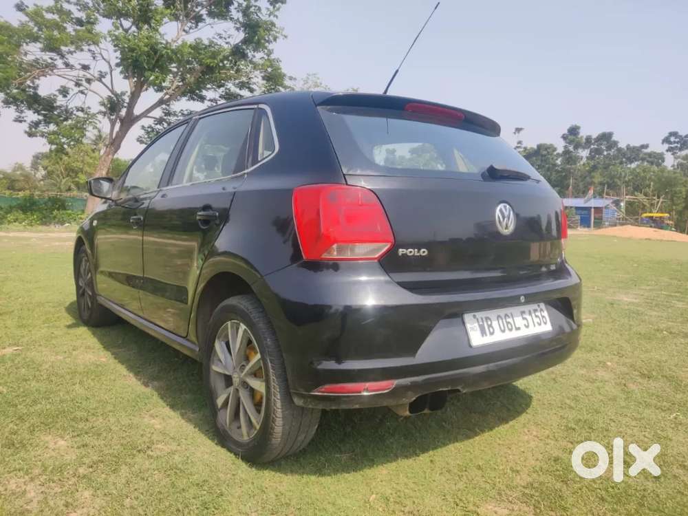 Volkswagen Polo Petrol Highline 1.2l, 2015, Petrol