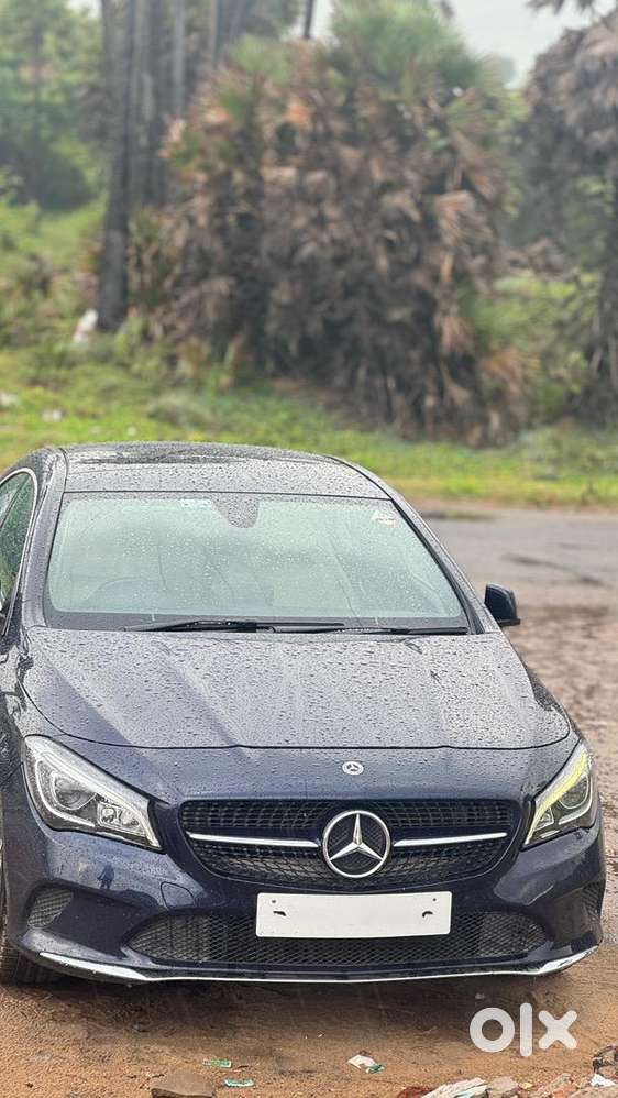 Mercedes-benz Luxury Car 2nd Owner 2019