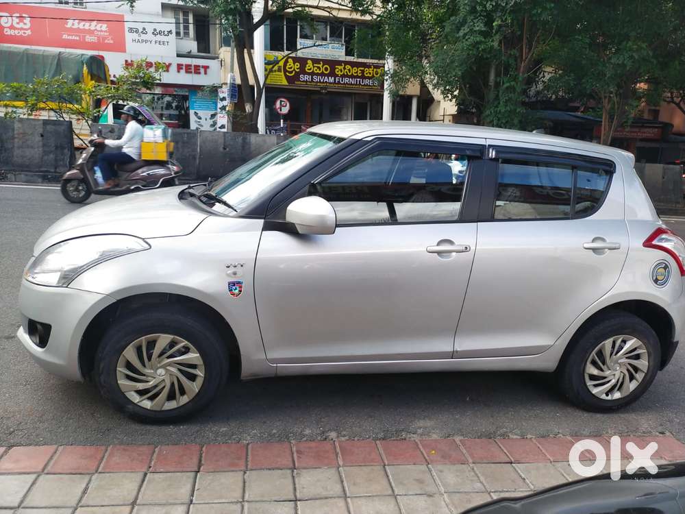 Maruti Suzuki Swift Lxi Optional-o, 2014, Petrol