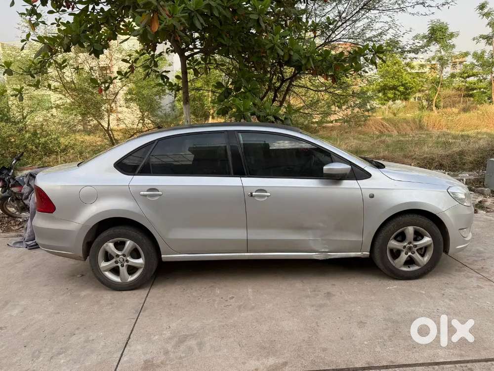 Skoda Rapid 2016 Diesel Good Condition Slightly Negotiable