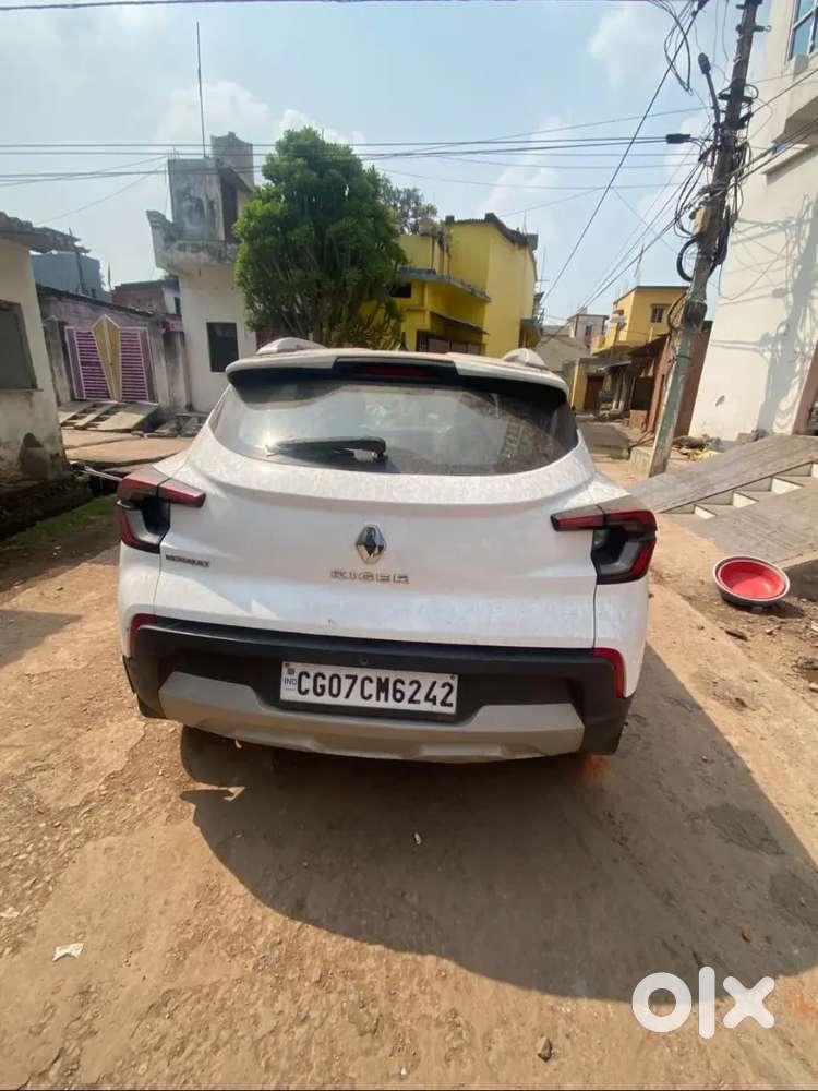 Renault Kiger 2023 Petrol