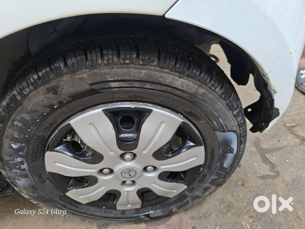 Hyundai I10 2011 Cng & Hybrids Well Maintained