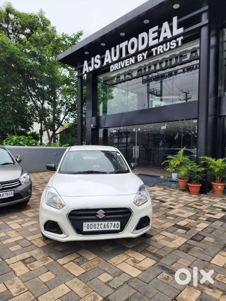 Maruti Suzuki Dzire 1.2 Lxi, 2022, Petrol