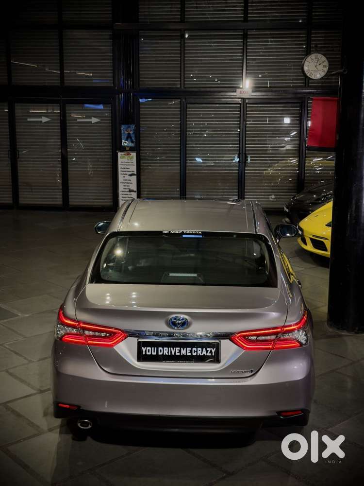 Toyota Camry Hybrid, 2023, Petrol