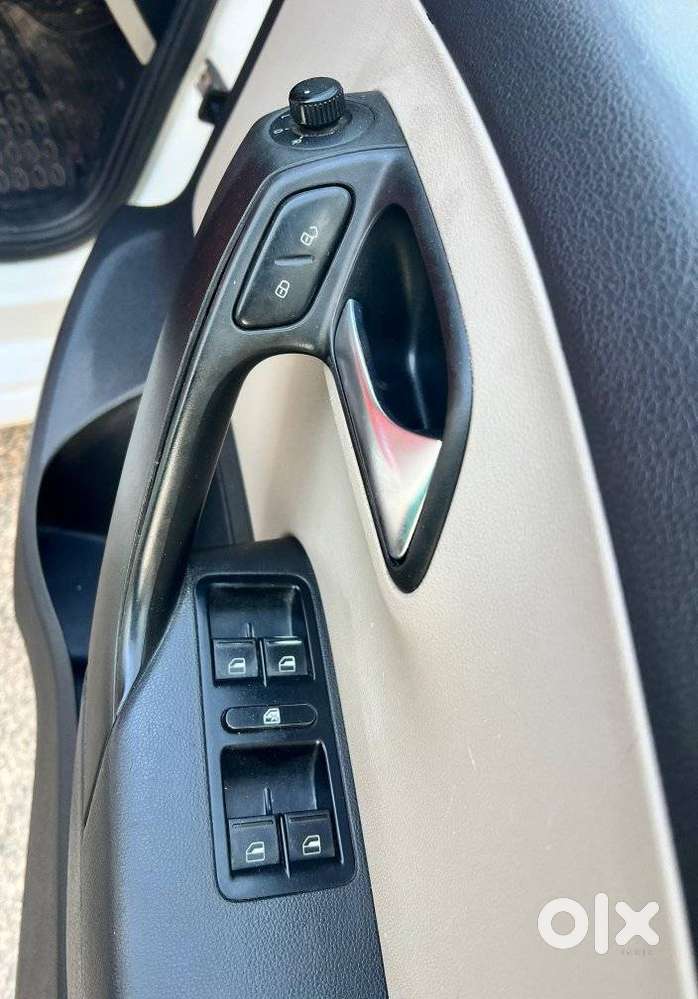 Volkswagen Polo Petrol Comfortline 1.2l, 2013, Petrol
