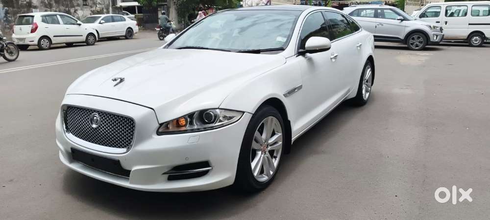 Jaguar Xj 2015 Diesel 700000 Km Driven