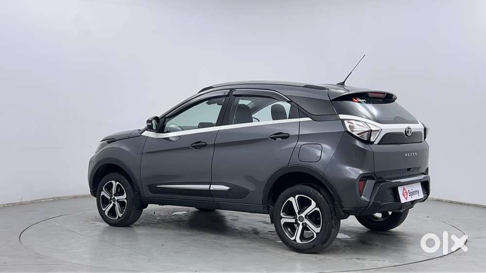 Tata Nexon 1.2 Revotron Xm (s), 2023, Petrol