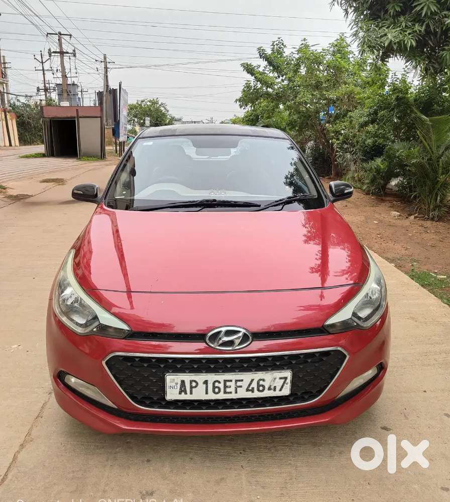 Hyundai I20 2017 Petrol 91000 Km Driven Well Maintained