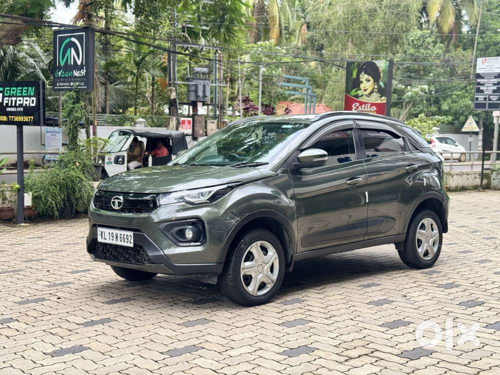 Tata Nexon 1.2 Revotron Xz, 2022, Petrol
