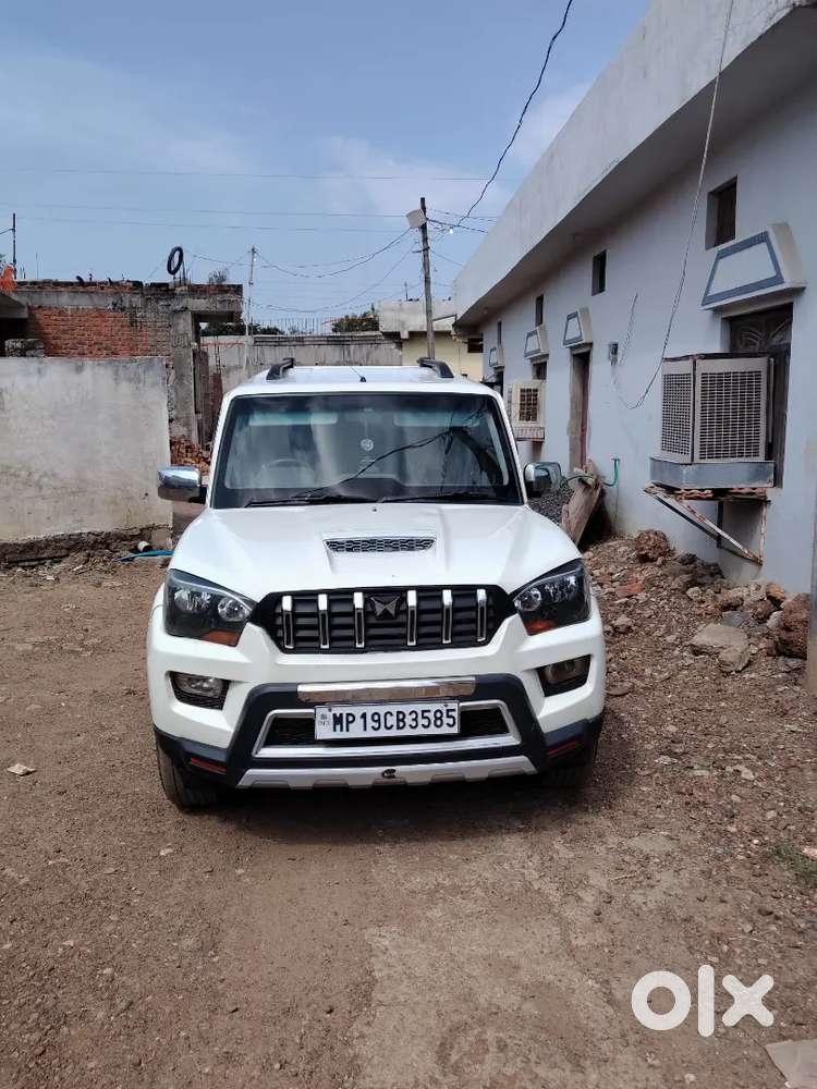Mahindra Scorpio Classic 2016