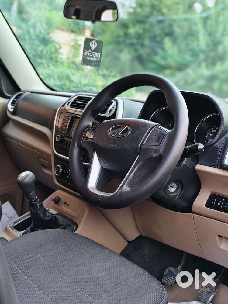 Mahindra Tuv 300 T8, 2016, Diesel