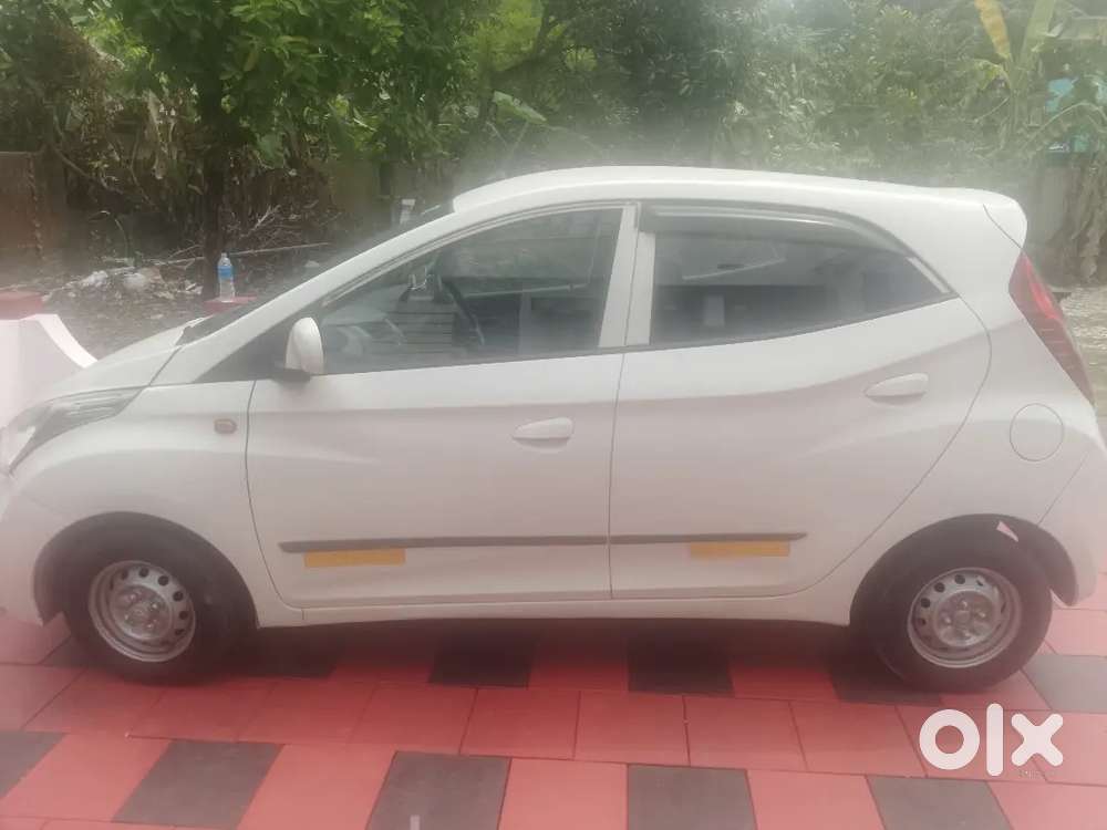 Hyundai Eon 2014 Cng & Hybrids 185000 Km Driven