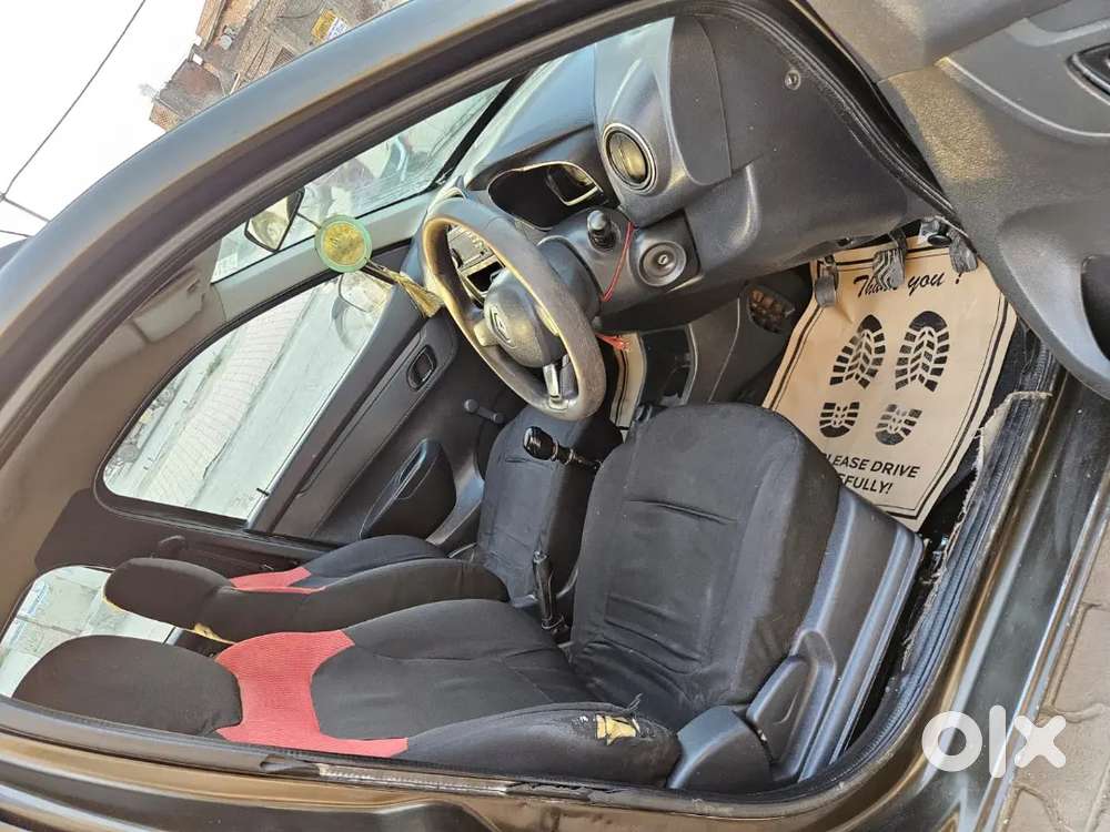 2016 Bata 17 Kwid Rxl
1 Owner Car All Original
Brand New Tyres