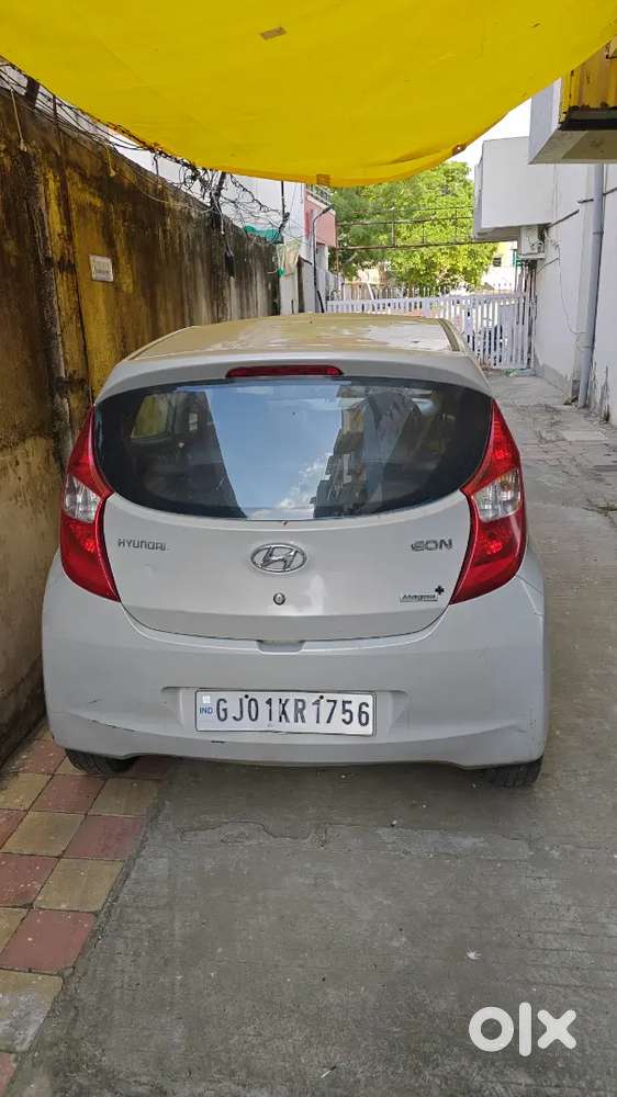 Hyundai Eon 1.0 Magna 2012