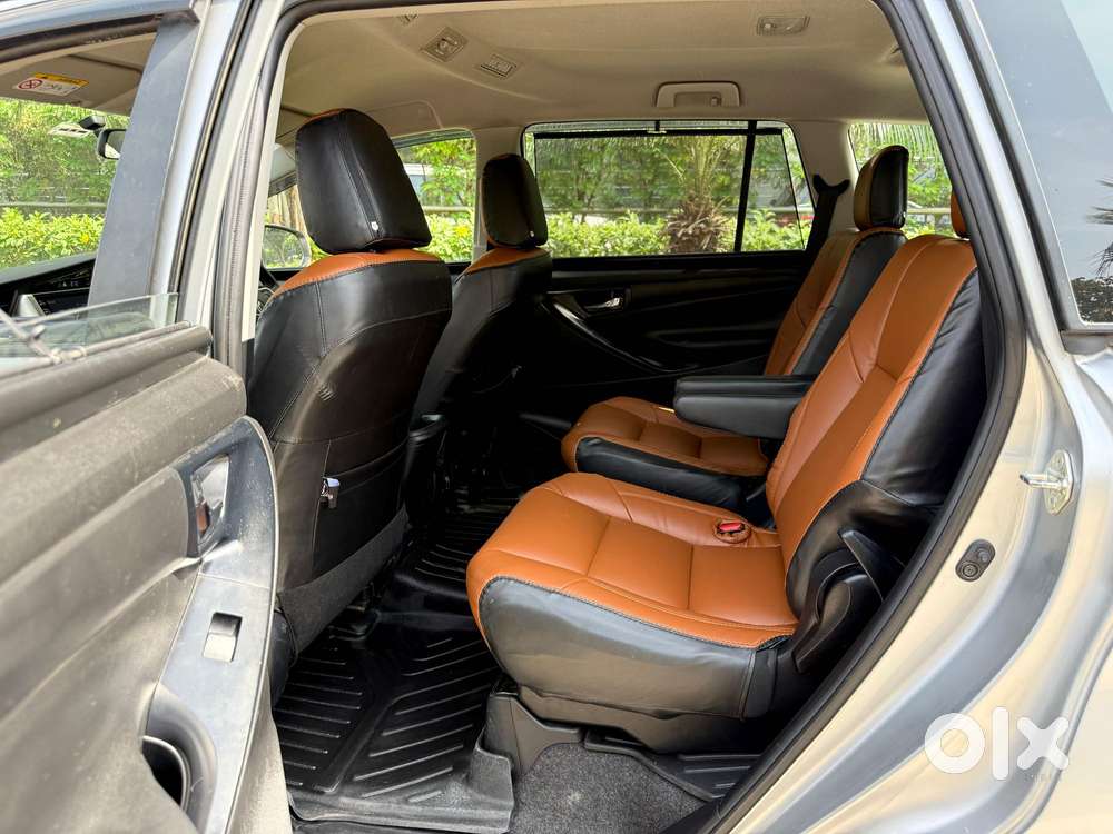 Toyota Innova Crysta [2020-ongoing] 2.4 Gx At 7 Str, 2022, Diesel