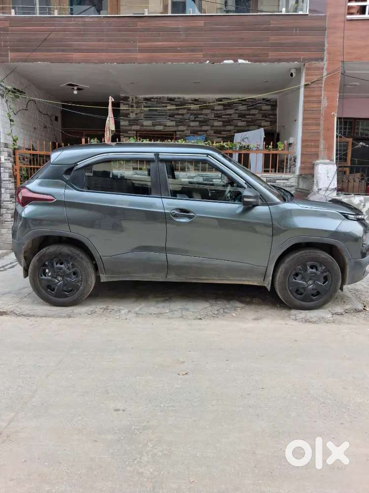 Tata Punch 1.2 Revotron 2025