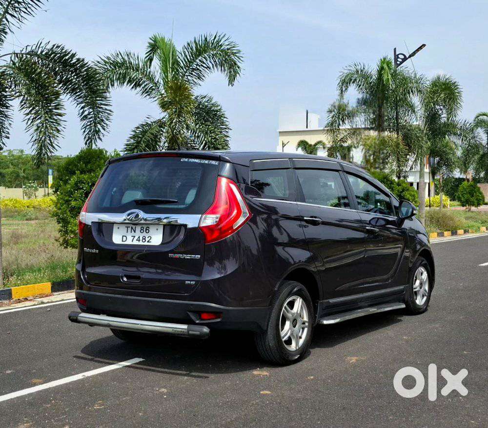 Mahindra Marazzo M6, 2019, Diesel