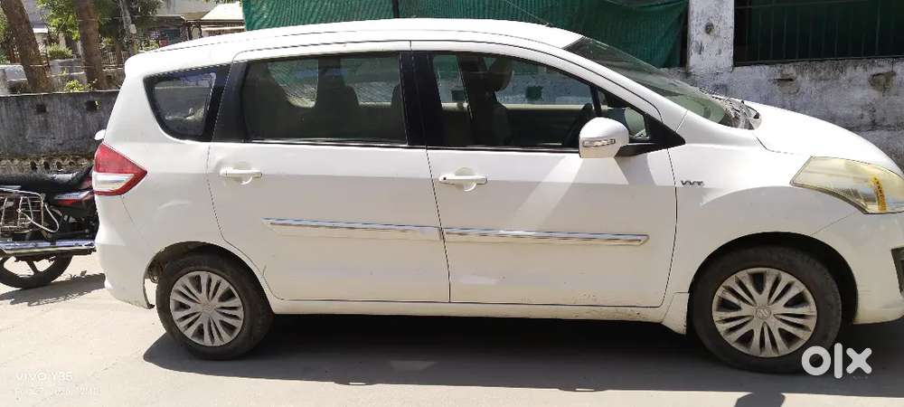 Maruti Suzuki Ertiga 2014 Petrol 60000 Km Driven