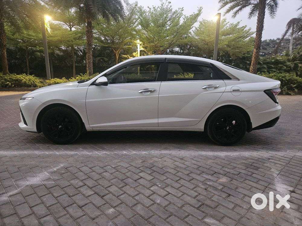 Hyundai Verna 1.5 Sx Turbo Petrol Mt, 2023, Petrol