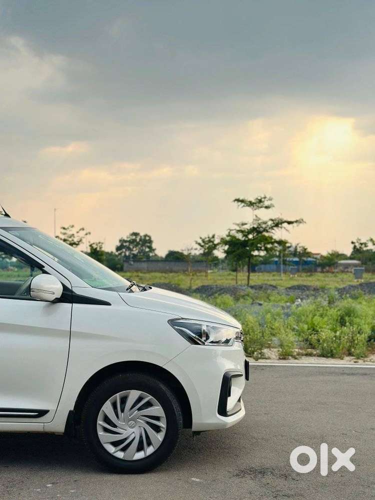 Maruti Suzuki Ertiga 1.5 Tour M Cng, 2024, Cng & Hybrids
