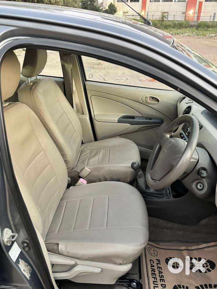 Toyota Etios Liva G Exclusive, 2014, Petrol