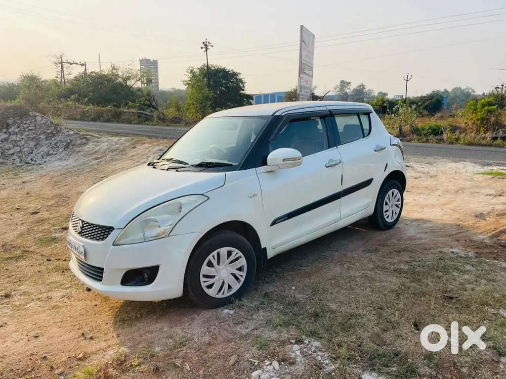 Maruti Suzuki Swift 2011 Diesel 105000 Km Driven