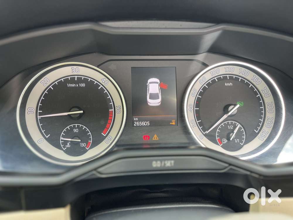 Skoda Superb 2.0 Tsi At L&k, 2018, Diesel