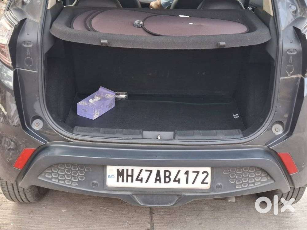 Tata Nexon 1.2 Revotron Xt, 2018, Petrol