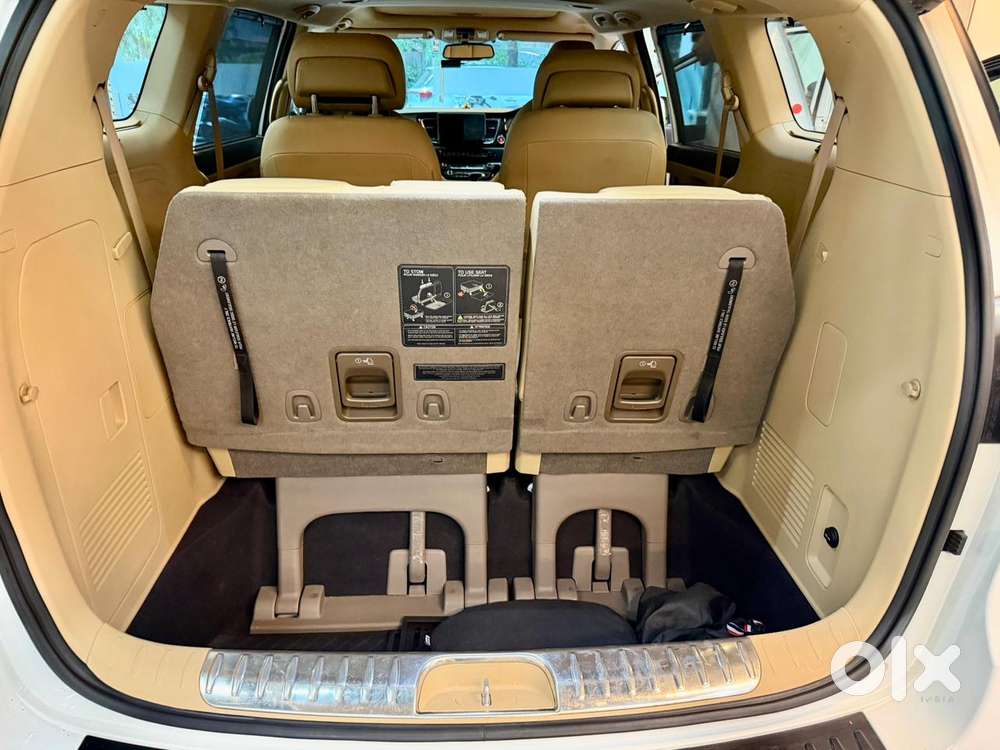 Kia Carnival Limousine Plus 7 Str, 2023, Diesel