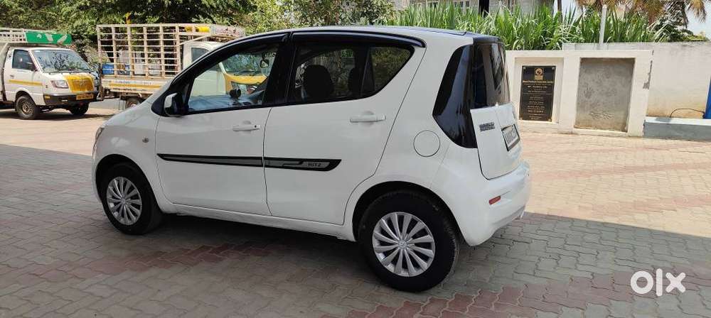 Maruti Suzuki Ritz Vxi, 2010, Petrol
