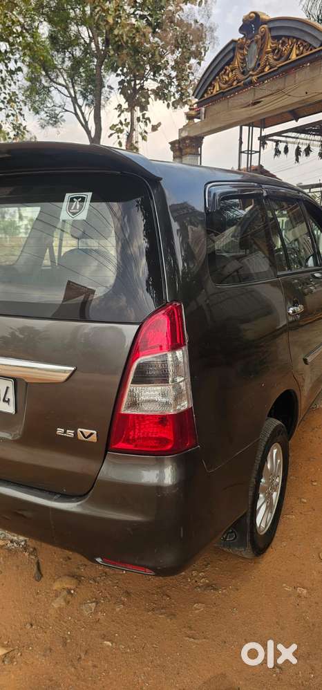 Toyota Innova 2.5 V 7 Str, 2012, Diesel