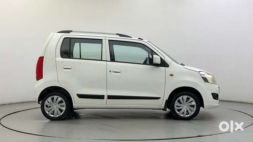 Maruti Suzuki Wagon R 1.0 Vxi Amt, 2017, Petrol