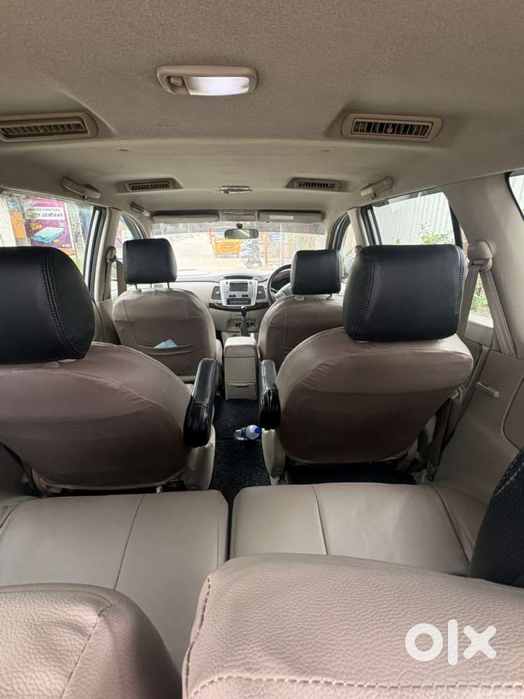 2013 Toyota Innova 2.5 Diesel Manual