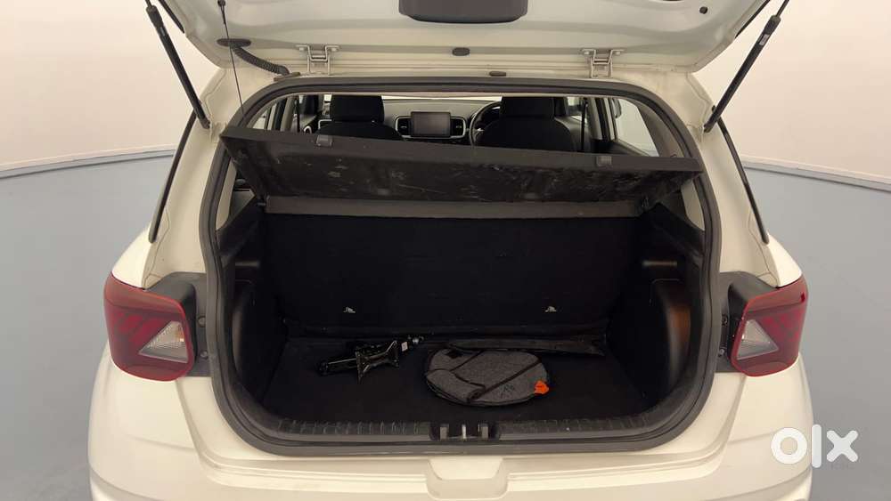 Hyundai Venue Sx Plus Turbo Dct, 2022, Petrol